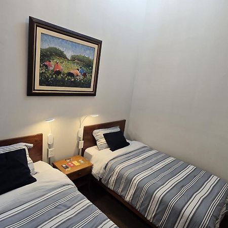 Flying Dog Lima B&B Экстерьер фото